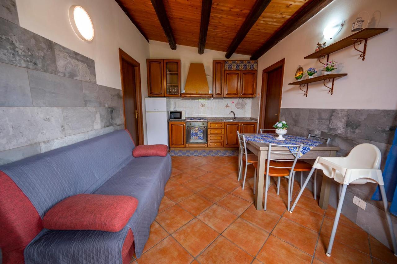 Casa Carmen Villa อาโวลา ภายนอก รูปภาพ