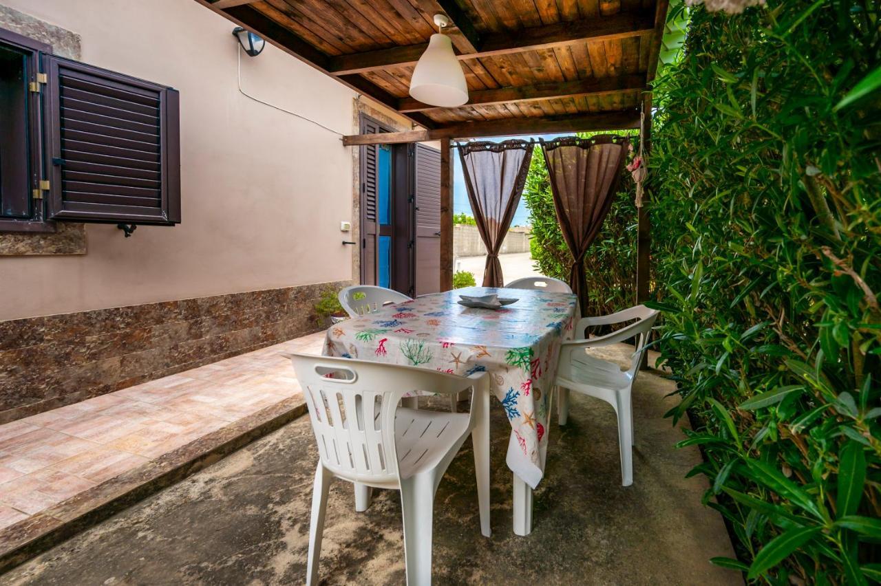Casa Carmen Villa อาโวลา ภายนอก รูปภาพ